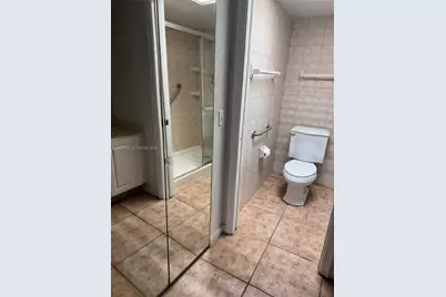 100 SW 130th Ter #106C, Pembroke Pines, FL 33027 - Photo 3