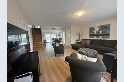 8320 SW 39th Ct, Davie, FL 33328 - Photo 15