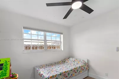 230 NW 39th Ct, Deerfield Beach, FL 33064 - Photo 17