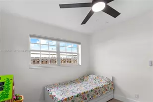 230 NW 39th Ct, Deerfield Beach, FL 33064 - Photo 17