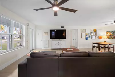 230 NW 39th Ct, Deerfield Beach, FL 33064 - Photo 9