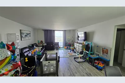 2500 Parkview Dr #2312, Hallandale Beach, FL 33009 - Photo 5