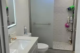 2500 Parkview Dr, Hallandale Beach, FL 33009 - Photo 17