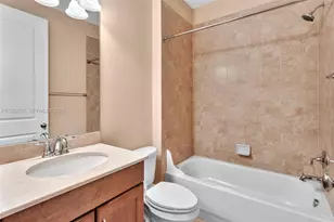 10865 NW 72nd Pl, Parkland, FL 33076 - Photo 33