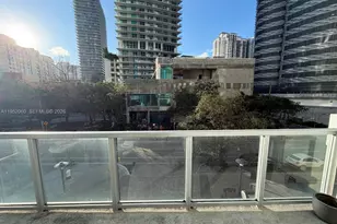 1050 Brickell Ave, Miami, FL 33131 - Photo 25