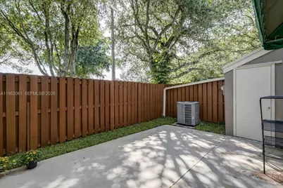 5122 SW 122nd Ter, Cooper City, FL 33330 - Photo 15