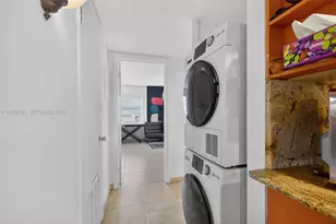 801 Meridian Ave, Miami Beach, FL 33139 - Photo 23