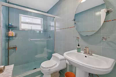 801 Meridian Ave #PHB, Miami Beach, FL 33139 - Photo 25