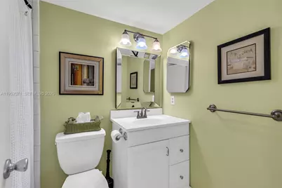 391 Grantham F #391, Deerfield Beach, FL 33442 - Photo 15