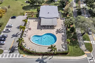 391 Grantham F, Deerfield Beach, FL 33442 - Photo 25