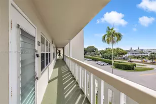 391 Grantham F, Deerfield Beach, FL 33442 - Photo 29