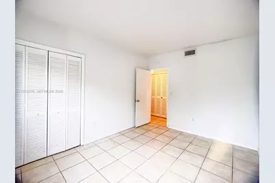 2430 NE 135th St #101, North Miami, FL 33181 - Photo 13