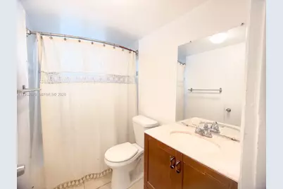 2430 NE 135th St #101, North Miami, FL 33181 - Photo 17