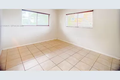 2430 NE 135th St #101, North Miami, FL 33181 - Photo 15