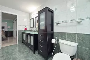 1300 SW 136th Pl, Miami, FL 33184 - Photo 15