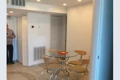 465 Ocean Dr #524, Miami Beach, FL 33139 - Photo 11