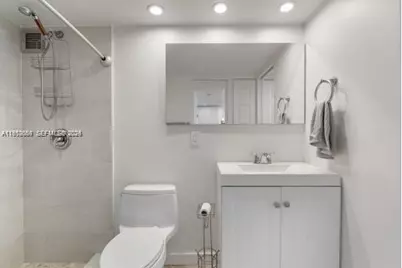 465 Ocean Dr #524, Miami Beach, FL 33139 - Photo 13