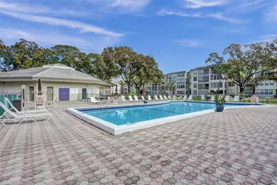 2999 NW 48th Ave #438, Lauderdale Lakes, FL 33313 - Photo 19