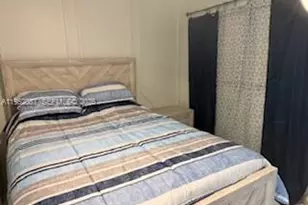 900 SW 11th Ave, Hallandale Beach, FL 33009 - Photo 5