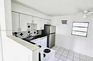 400 SE 31st St, Fort Lauderdale, FL 33316 - Photo 9