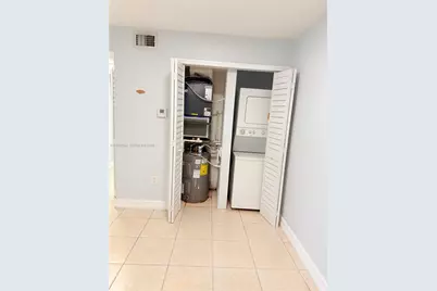 7200 NW 179th St #111, Hialeah, FL 33015 - Photo 11