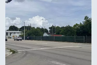 1630 NW 51st St, Miami, FL 33142 - Photo 1