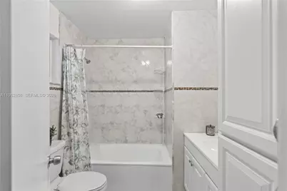 6919 W 29th Way, Hialeah, FL 33018 - Photo 15