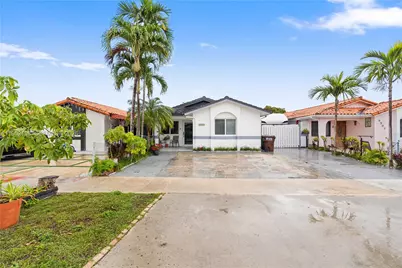 6919 W 29th Way, Hialeah, FL 33018 - Photo 1