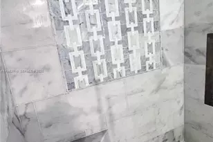 5701 Collins Ave, Miami Beach, FL 33140 - Photo 13