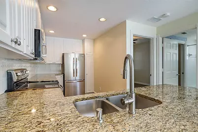 178 Soriano Dr, Jupiter, FL 33458 - Photo 15