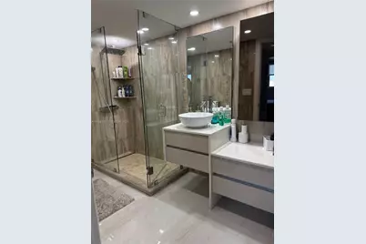 210 174th St #911, Sunny Isles Beach, FL 33160 - Photo 11