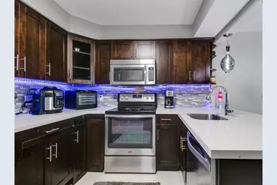 227 Wimbledon Lake Dr #227, Plantation, FL 33324 - Photo 3