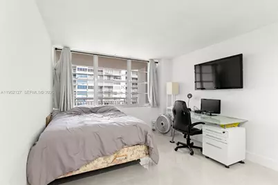 18031 Biscayne Blvd #1604, Aventura, FL 33160 - Photo 9