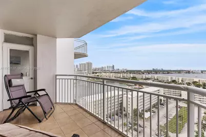 18031 Biscayne Blvd #1604, Aventura, FL 33160 - Photo 15