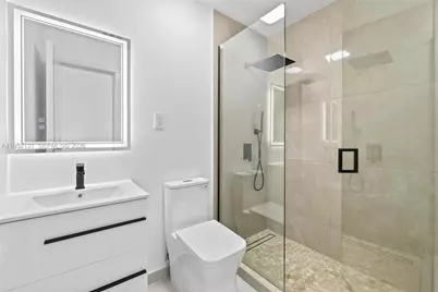 6950 W 10th Ave, Hialeah, FL 33014 - Photo 25