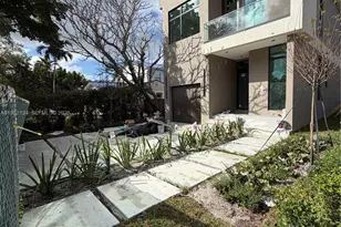 1637 Monroe St, Hollywood, FL 33020 - Photo 5