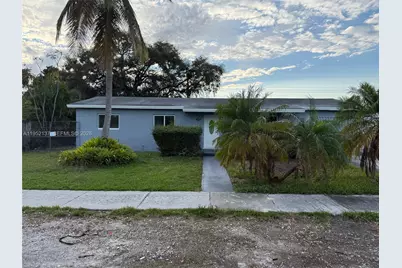15860 SW 102 Pl, Miami, FL 33157 - Photo 1