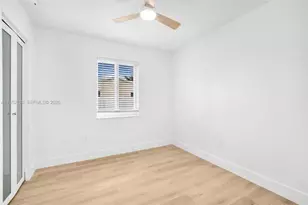 1401 N 70th Terrace, Hollywood, FL 33024 - Photo 17