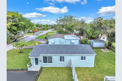 1401 N 70th Ter, Hollywood, FL 33024 - Photo 33