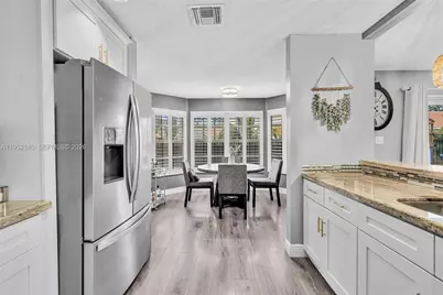 821 Somerset Ave, Davie, FL 33325 - Photo 35
