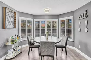 821 Somerset Ave, Davie, FL 33325 - Photo 31