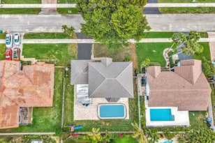 821 Somerset Ave, Davie, FL 33325 - Photo 49