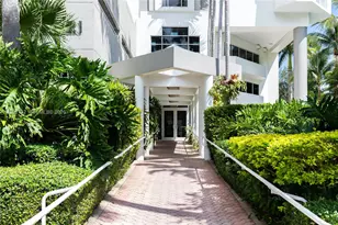 1621 Bay Rd, Miami Beach, FL 33139 - Photo 1