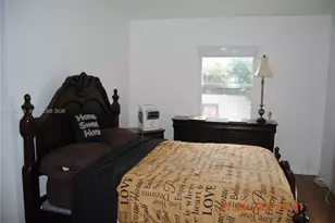 6320 NW 40th St, Virginia Gardens, FL 33166 - Photo 15