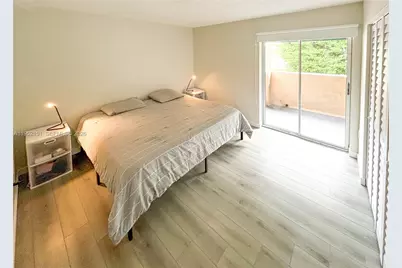 650 NW 86th Pl #3-209, Miami, FL 33126 - Photo 5