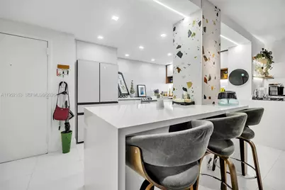 6801 Indian Creek Dr #304, Miami Beach, FL 33141 - Photo 11