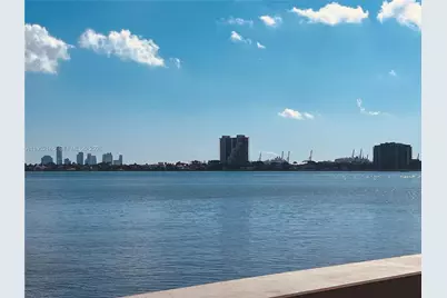 601 NE 23rd St #TH4, Miami, FL 33137 - Photo 25