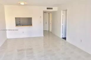 9360 Fontainebleau Blvd, Miami, FL 33172 - Photo 3