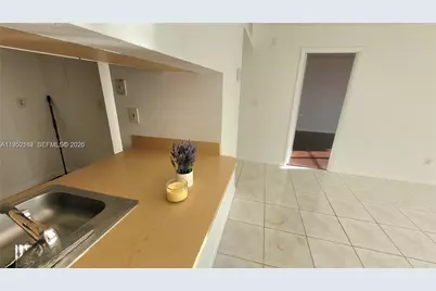 9360 Fontainebleau Blvd #603, Miami, FL 33172 - Photo 5