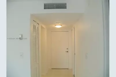 9360 Fontainebleau Blvd #603, Miami, FL 33172 - Photo 5